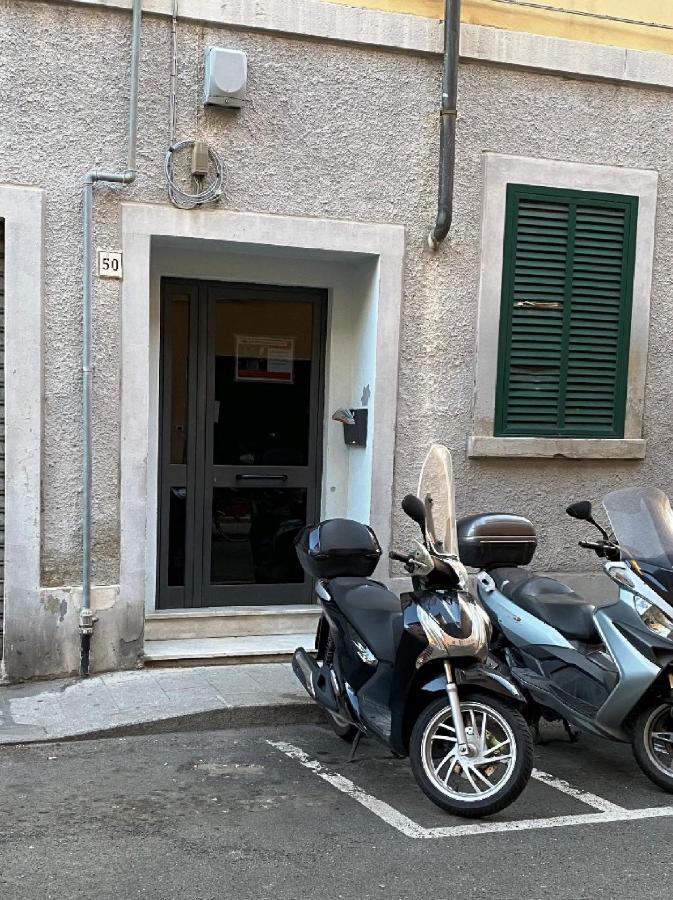Apartament Casamieli, Nuovo, Vicino Al Porto Al Mare E Al Centro Livorno Zewnętrze zdjęcie